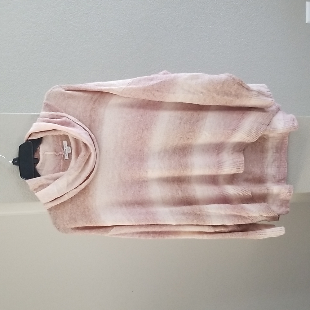 American Eagle Cowl/Turtleneck Lightweight Pink Sweater Size Medium
